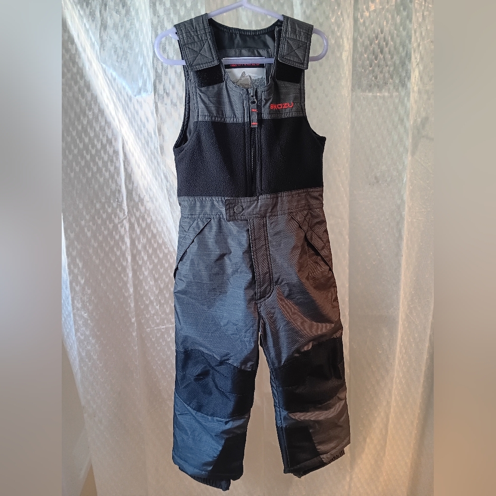 Snozu Black and Gray Snow Bib Size 4T